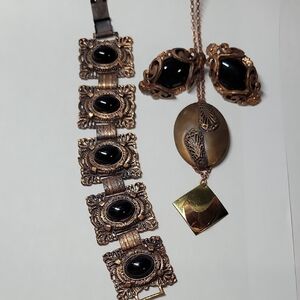 Elegant Black and Copper Jewelry Set
